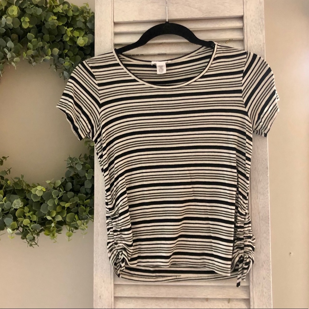 Striped Tee with tie sides.